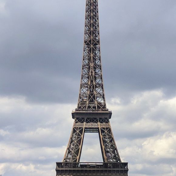 Meet your Posher, Stephanie - Picture 1 of 1